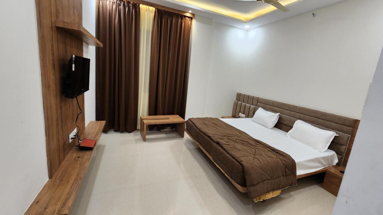 Hotel Aanandam Greens Sehore Exterior foto